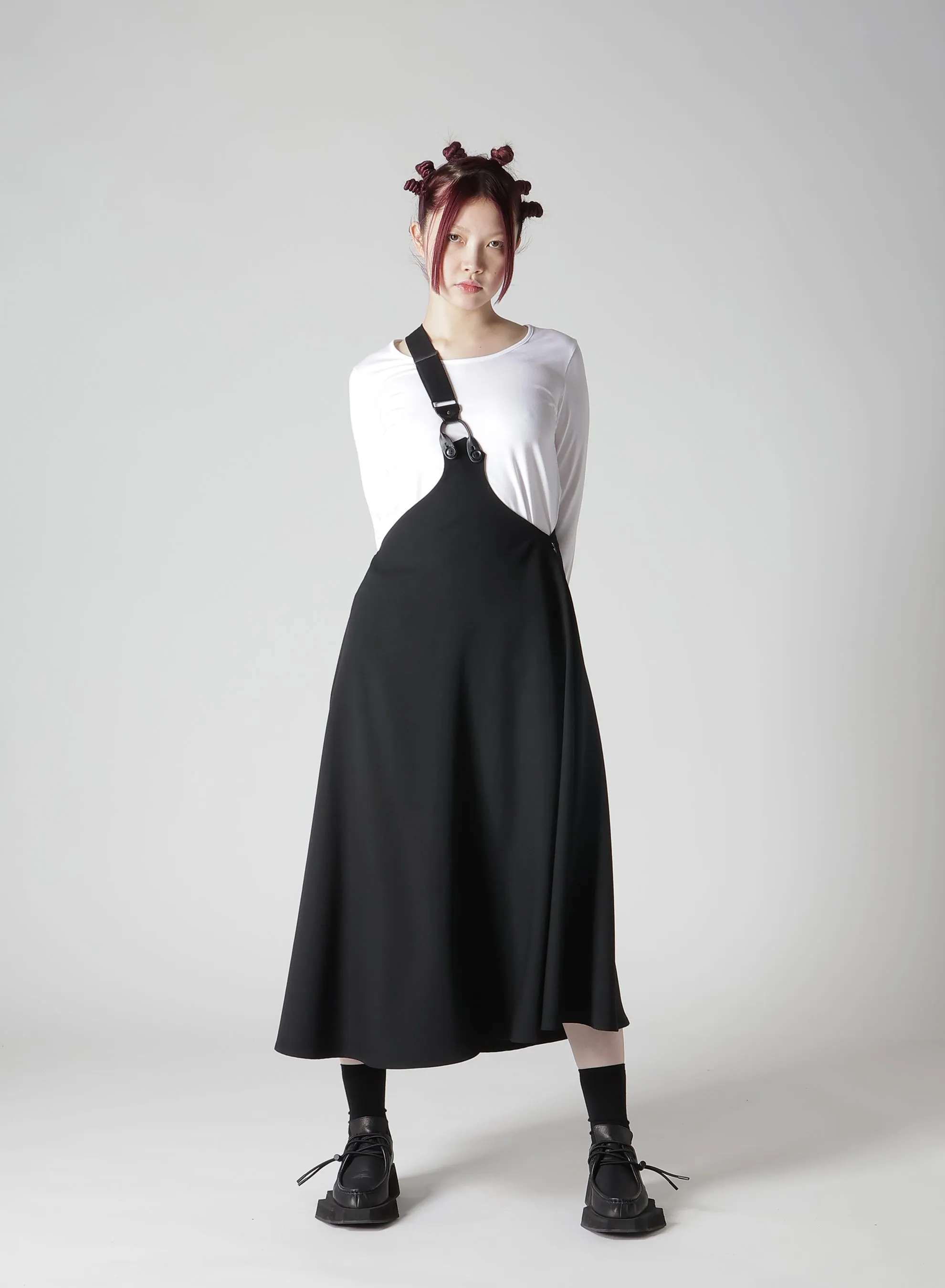 WOOL GABARDINE SHOULDER STRAP SKIRT